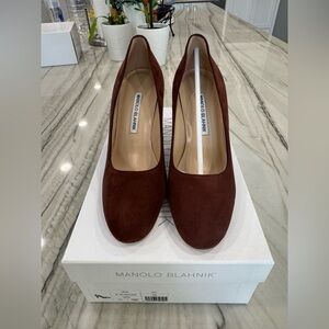 Manolo Blahnik Deep Brown Suede Heels